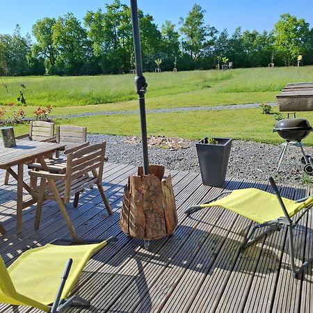 La Rose Du Bel Homme Apartment Rocroi Exterior photo